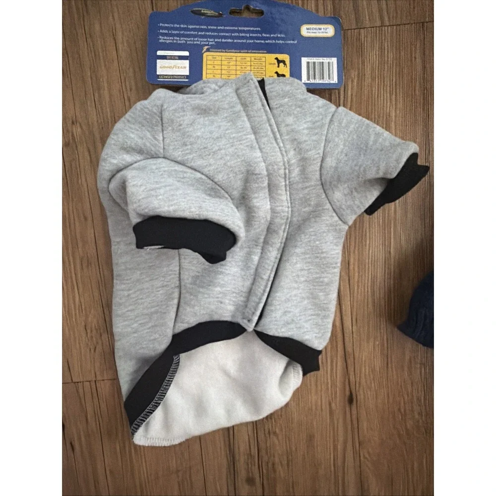 Dog Sweatshirt And Hat Nwt Size Medium Good Year Hoodie Knit Beanie Grey Blue